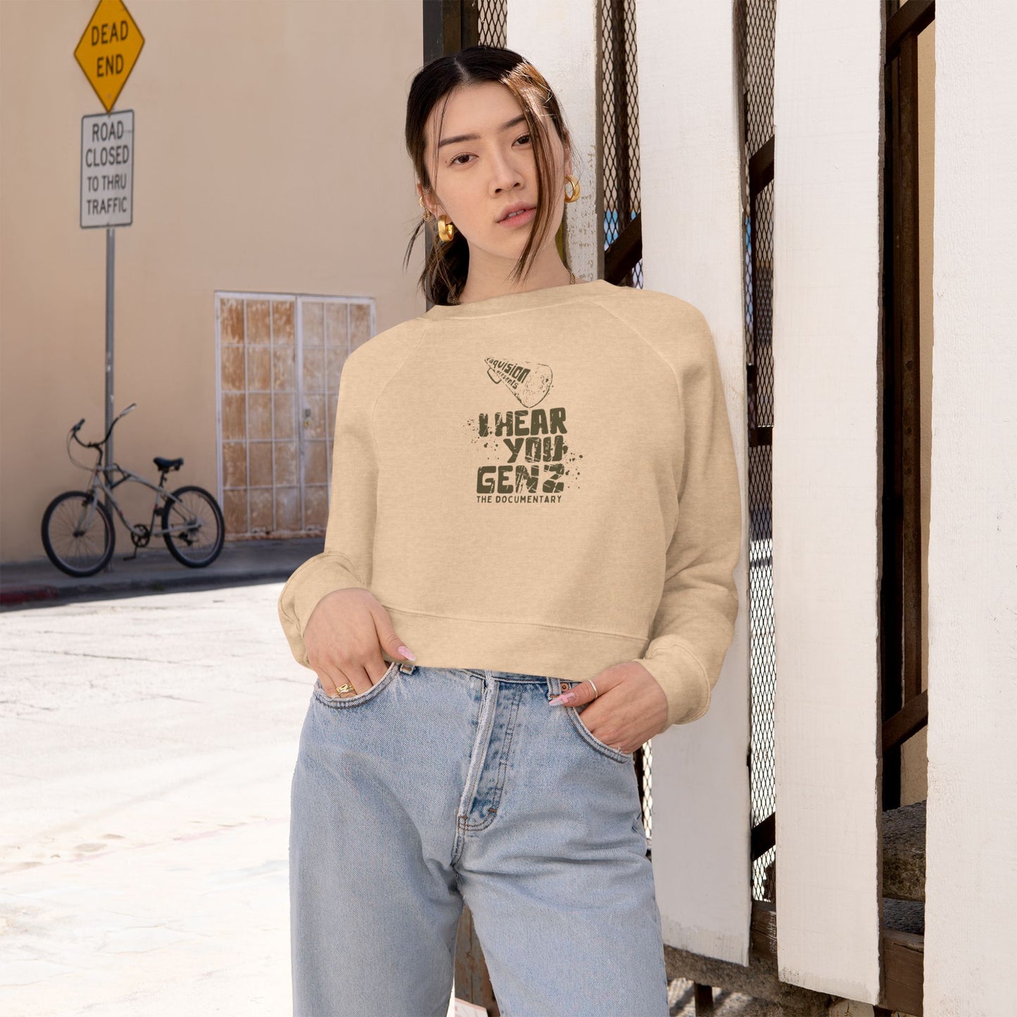 Raqvision Gen Z - That Girl Cropped Fleece Pullover